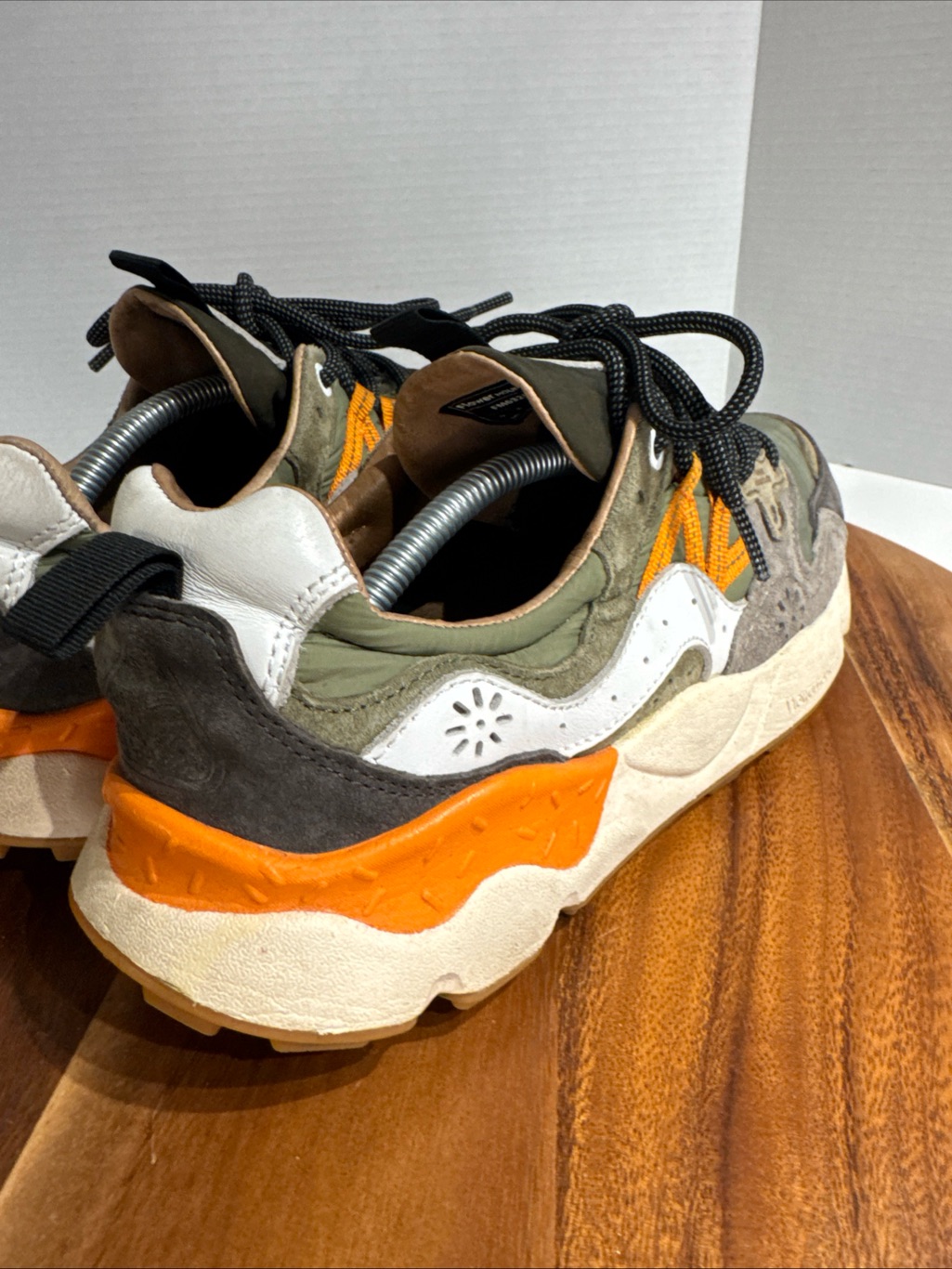 Flower Mountain Men’s Size 9 Sneakers Yamano 3 Trail Shoes Olive Orange Gray — image 7 of 8